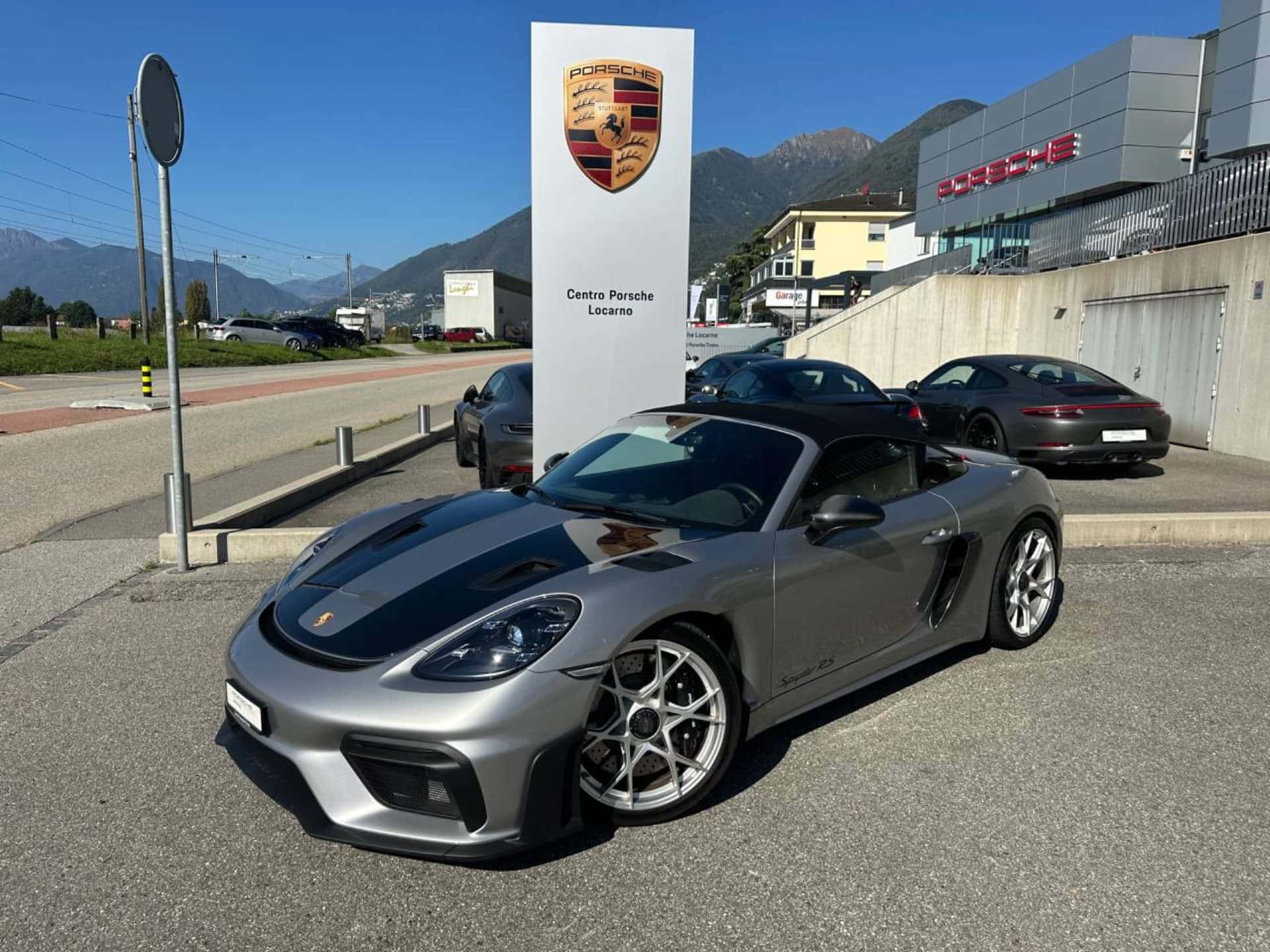 Porsche 718