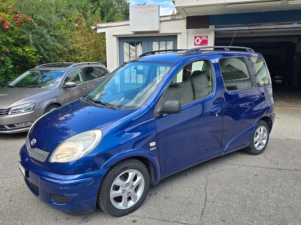 Toyota Yaris Verso