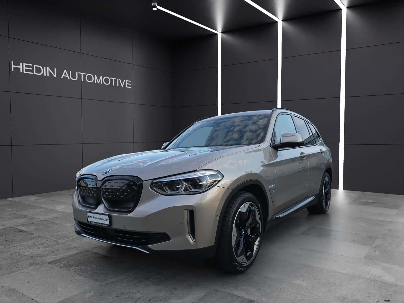 BMW iX3
